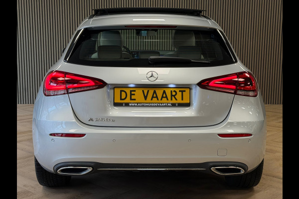 Mercedes-Benz A-Klasse 250e PLUG-IN Business Luxury AUT. PANORAMADAK CAMERA CRUISE SFEERVERLICHTING KEYLESS-GO STOELVERWARMING