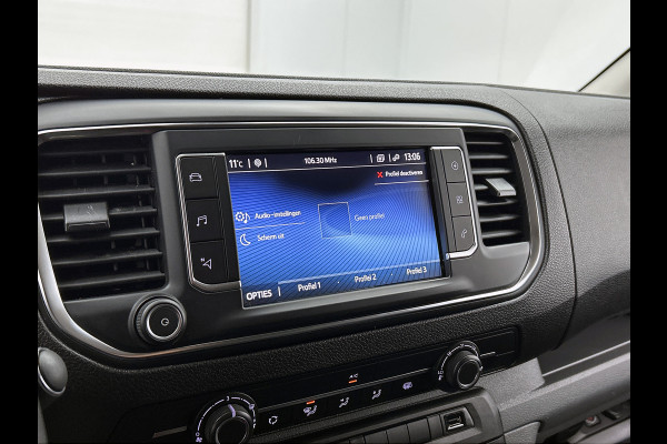 Toyota PROACE Electric Worker L2 Extra Range 75KWh / SOH 90% / 3Pers. / Navigatie / Airco / Bedrijfswagen inrichting / Apk 02-2027