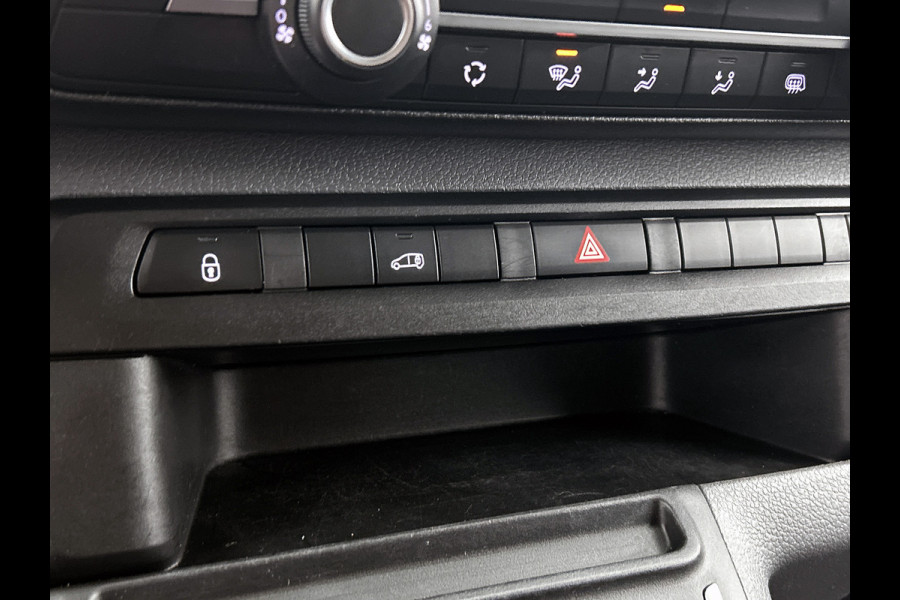 Toyota PROACE Electric Worker L2 Extra Range 75KWh / SOH 90% / 3Pers. / Navigatie / Airco / Bedrijfswagen inrichting / Apk 02-2027