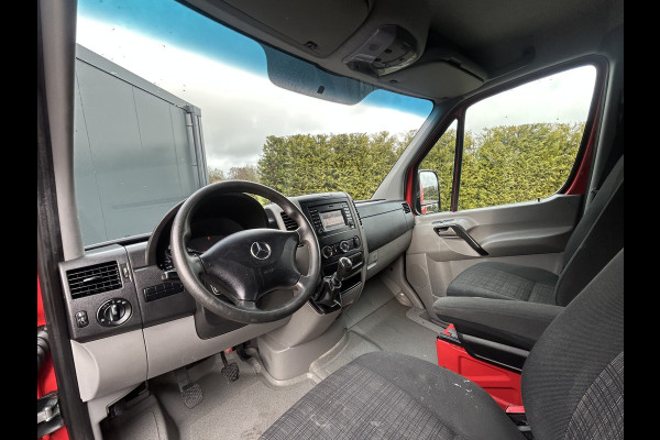 Mercedes-Benz Sprinter 314 CDI 143 PK / L2H1 / 1e EIG. / IMPERIAAL / INRICHTING / 2.8T. TREKHAAK / AIRCO / CRUISE