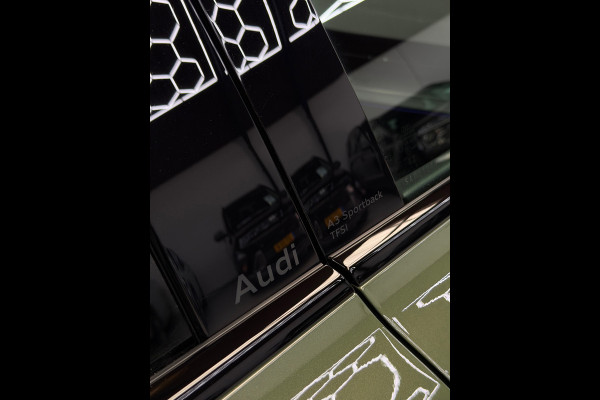 Audi A3 Sportback 35 TFSI 3x S-Line CarPlay RS Seats