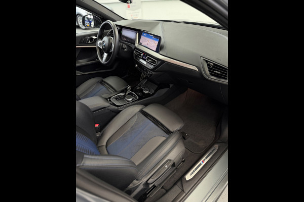 BMW 1-serie 118i M-Pakket CarPlay Panorama