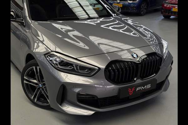 BMW 1-serie 118i M-Pakket CarPlay Panorama