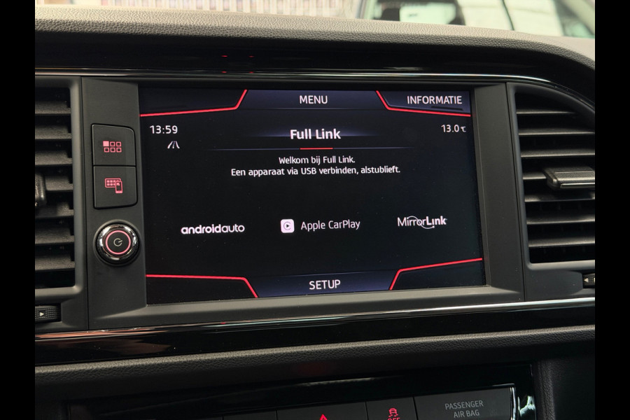 Seat Leon 2.0 TSI CUPRA 300 Panorama CarPlay