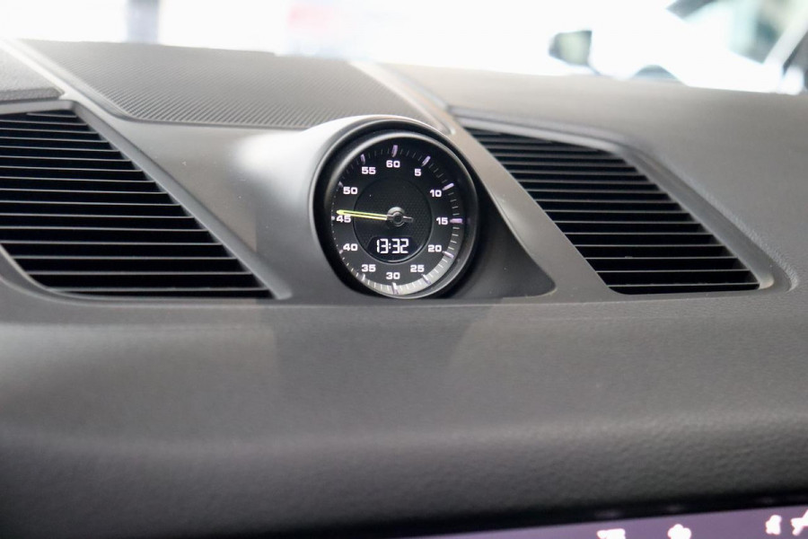 Porsche Cayenne Coupé 3.0 E-Hybrid|PSCB|SoftCl|18weg|Sport Chrono