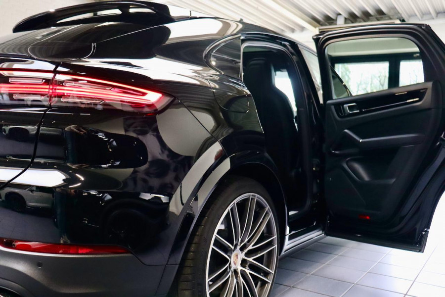 Porsche Cayenne Coupé 3.0 E-Hybrid|PSCB|SoftCl|18weg|Sport Chrono