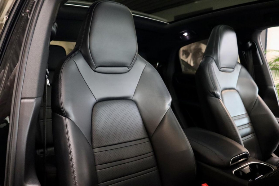 Porsche Cayenne Coupé 3.0 E-Hybrid|PSCB|SoftCl|18weg|Sport Chrono