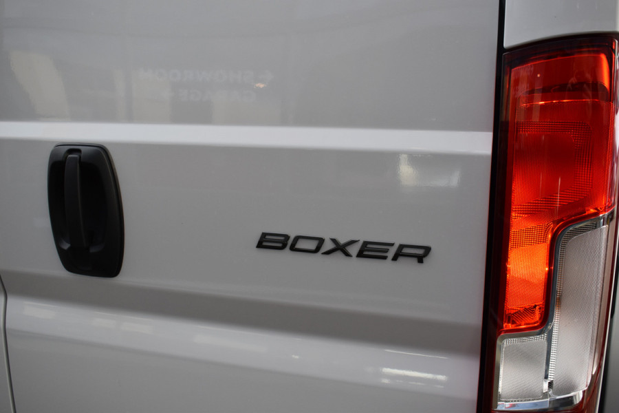 Peugeot Boxer 2.2 BlueHDi 140 S&S L2H2 3.3t Euro 6 Nieuwe registratie 2024/ GEEN BPM/ L2H2/ achteruitrijcamera verzwaard verenpakket, pakket City plus