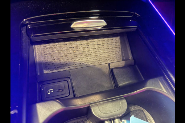 Mercedes-Benz GLA 250 e AMG SOH-TEST/ PANO/LEDER/H-UP/STOEL-M/BURMESTER/BAB/CARPLAY/SFEERVERL///