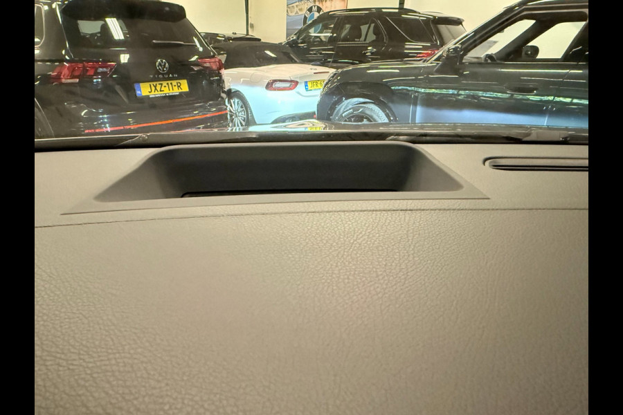 Mercedes-Benz GLA 250 e AMG SOH-TEST/ PANO/LEDER/H-UP/STOEL-M/BURMESTER/BAB/CARPLAY/SFEERVERL///