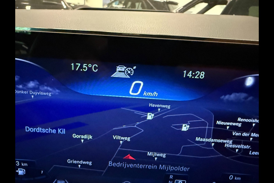 Mercedes-Benz GLA 250 e AMG SOH-TEST/ PANO/LEDER/H-UP/STOEL-M/BURMESTER/BAB/CARPLAY/SFEERVERL///