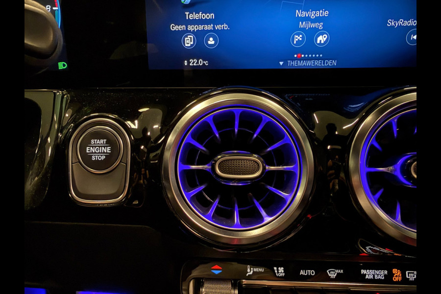 Mercedes-Benz GLA 250 e AMG SOH-TEST/ PANO/LEDER/H-UP/STOEL-M/BURMESTER/BAB/CARPLAY/SFEERVERL///