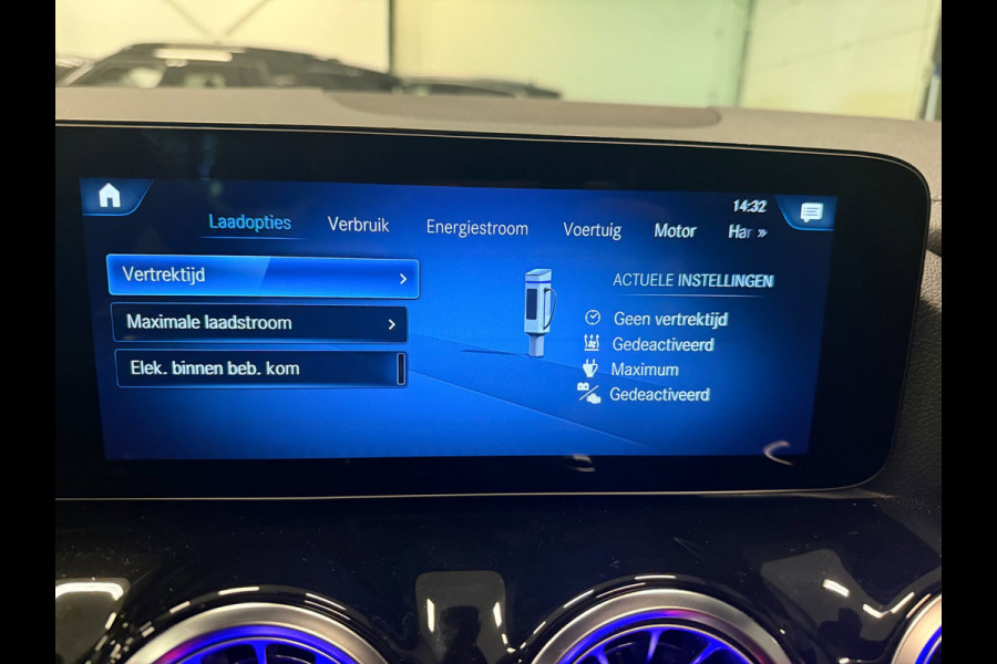 Mercedes-Benz GLA 250 e AMG SOH-TEST/ PANO/LEDER/H-UP/STOEL-M/BURMESTER/BAB/CARPLAY/SFEERVERL///