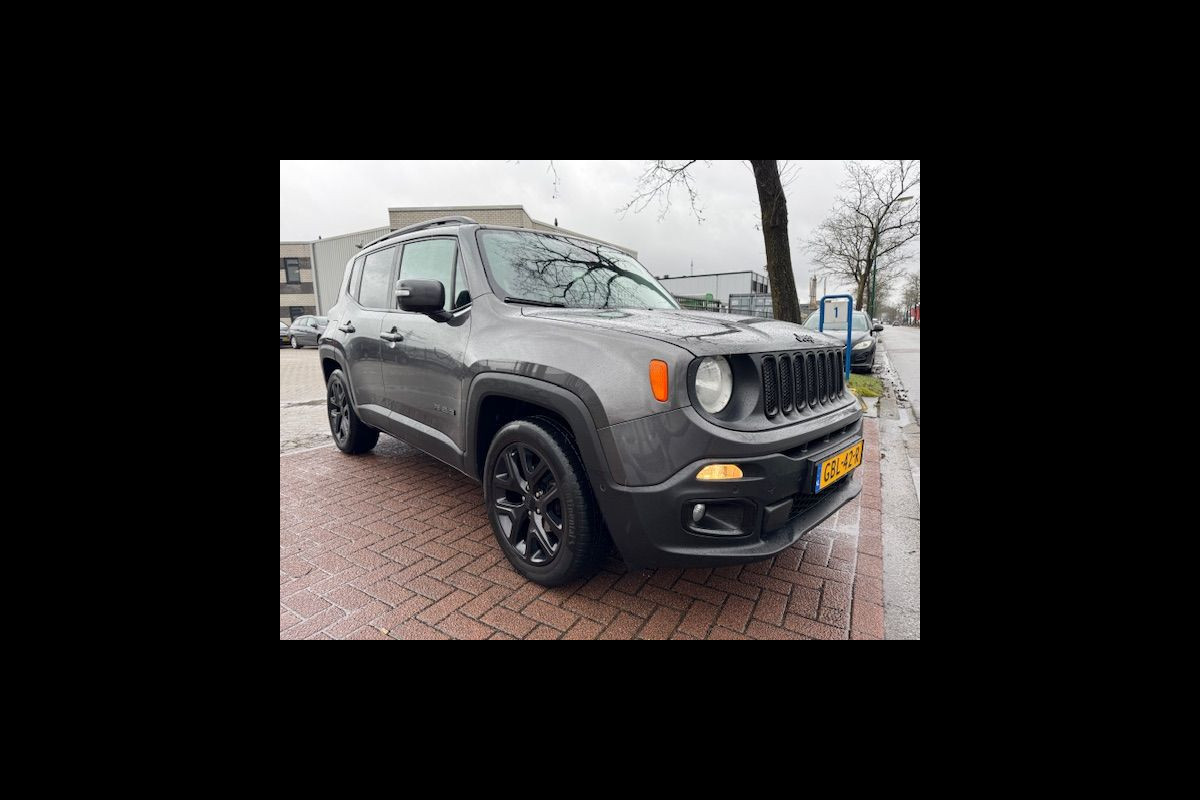 Jeep Renegade 1.4 MultiAir Night Eagle II Limited 89.000km Airco/ECC,Navigatie,Leder,Panoramadak