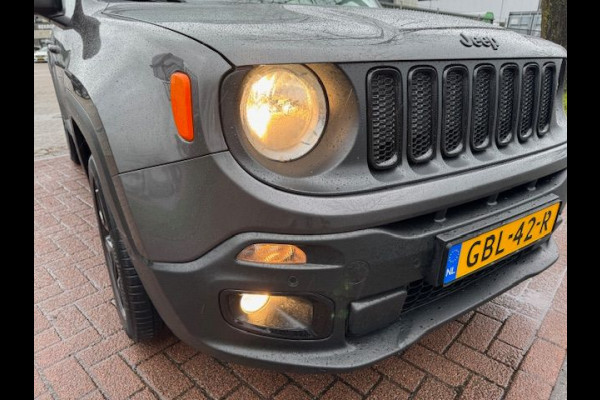 Jeep Renegade 1.4 MultiAir Night Eagle II Limited 89.000km Airco/ECC,Navigatie,Leder,Panoramadak
