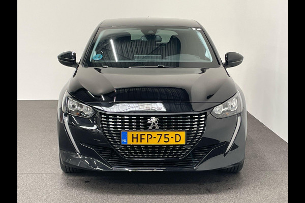 Peugeot 208 1.2 PureTech 100pk Automaat Allure Pack Peugeot 208 1.2 PureTech 100pk Aut. Allure Pack Navigatie Apple Carplay/Android Auto Camera Parkeersensor achter Cruise Control Virtual Cockpit Climate Control Getinte ramen