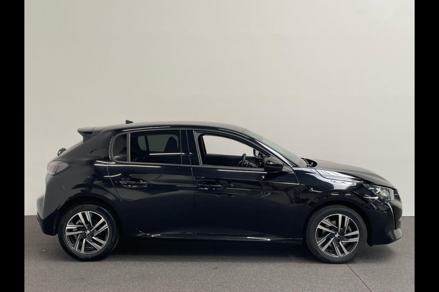 Peugeot 208 1.2 PureTech 100pk Automaat Allure Pack Peugeot 208 1.2 PureTech 100pk Aut. Allure Pack Navigatie Apple Carplay/Android Auto Camera Parkeersensor achter Cruise Control Virtual Cockpit Climate Control Getinte ramen