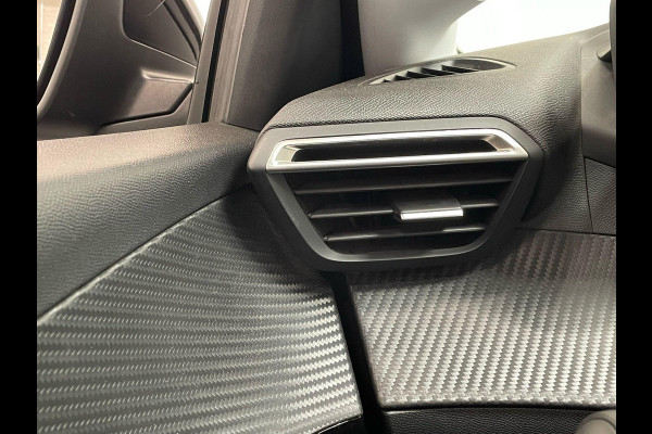 Peugeot 208 1.2 PureTech 100pk Automaat Allure Pack Peugeot 208 1.2 PureTech 100pk Aut. Allure Pack Navigatie Apple Carplay/Android Auto Camera Parkeersensor achter Cruise Control Virtual Cockpit Climate Control Getinte ramen