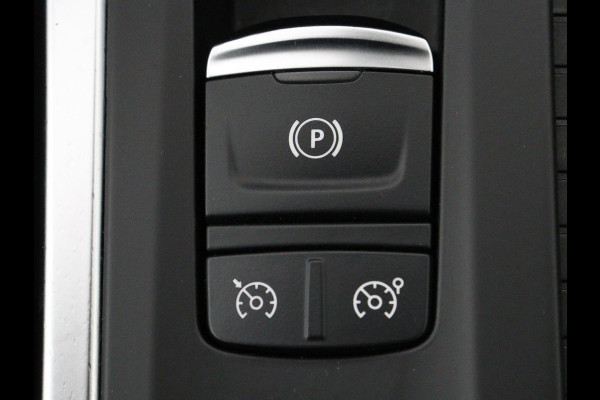 Renault Mégane 1.8 TCe 280 RS | Panoramadak | Head-Up | Stoelverwarming | Alcantara | Carplay | Camera | Sportstoelen | Navigatie | 19'' | Bose Sound | Keyless | Full LED | Dodehoek detectie | Maxton