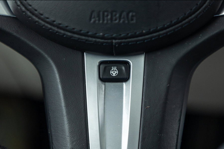 BMW 5 Serie 545e xDrive Business Edition Plus 94% I Schuifdak I H&K I Laser I M -sport I carbon I