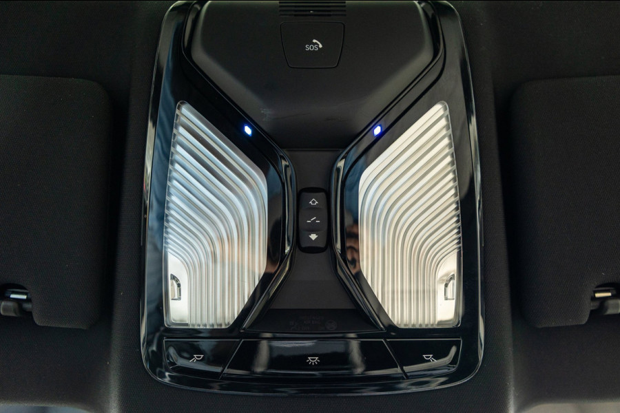 BMW 5 Serie 545e xDrive Business Edition Plus 94% I Schuifdak I H&K I Laser I M -sport I carbon I