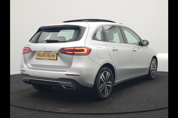 Mercedes-Benz B-Klasse 250 e Progressive PHEV 218pk Dealer O.H. | Panodak | Camera | Sportstoelen Verwarmd | Widescreen Navi | Blis | Apple Carplay | Navigatie | DAB | Plug In Hybrid