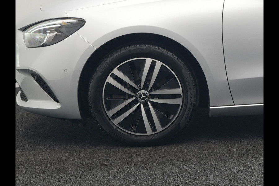 Mercedes-Benz B-Klasse 250 e Progressive PHEV 218pk Dealer O.H. | Panodak | Camera | Sportstoelen Verwarmd | Widescreen Navi | Blis | Apple Carplay | Navigatie | DAB | Plug In Hybrid