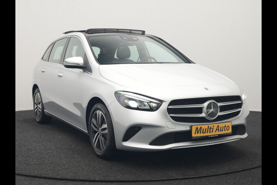 Mercedes-Benz B-Klasse 250 e Progressive PHEV 218pk Dealer O.H. | Panodak | Camera | Sportstoelen Verwarmd | Widescreen Navi | Blis | Apple Carplay | Navigatie | DAB | Plug In Hybrid