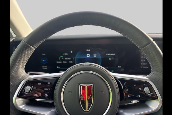 Hongqi E-HS9 President 99 kWh President 99 kWh 6-persoons Luchtvering-Panorama-dak Trekhaak Origineel NL-auto (geen import!)