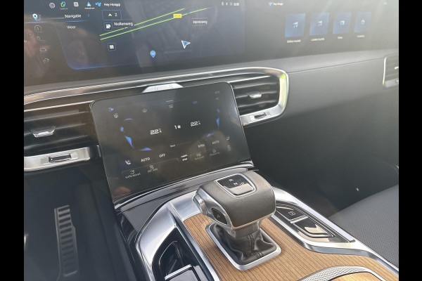 Hongqi E-HS9 President 99 kWh President 99 kWh 6-persoons Luchtvering-Panorama-dak Trekhaak Origineel NL-auto (geen import!)