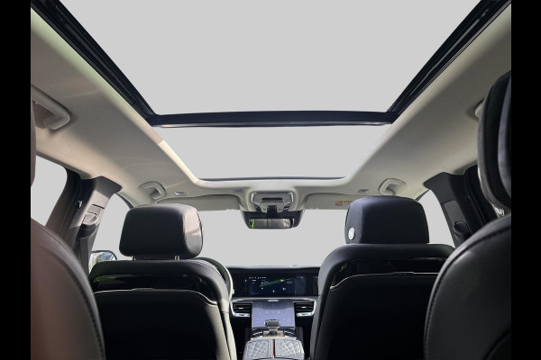 Hongqi E-HS9 President 99 kWh President 99 kWh 6-persoons Luchtvering-Panorama-dak Trekhaak Origineel NL-auto (geen import!)