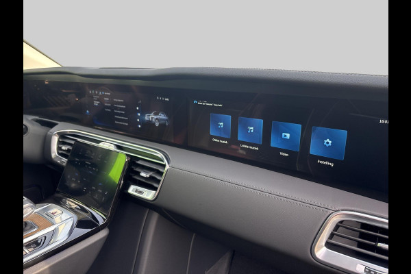 Hongqi E-HS9 President 99 kWh President 99 kWh 6-persoons Luchtvering-Panorama-dak Trekhaak Origineel NL-auto (geen import!)