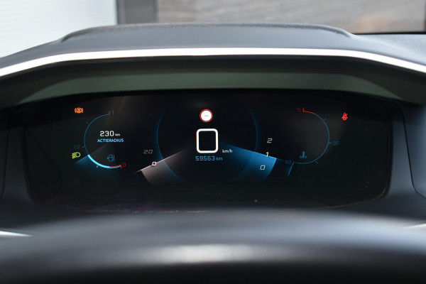 Peugeot 208 1.2 PureTech 100PK Allure Pack | Carplay | LED | Camera | Keyless | 3D Dashboard | Incl. garantie
