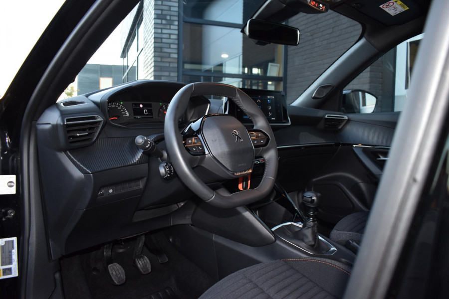 Peugeot 2008 1.2 PureTech 130PK Active Pack | Carplay | Camera | Stoelverw. | Incl. garantie