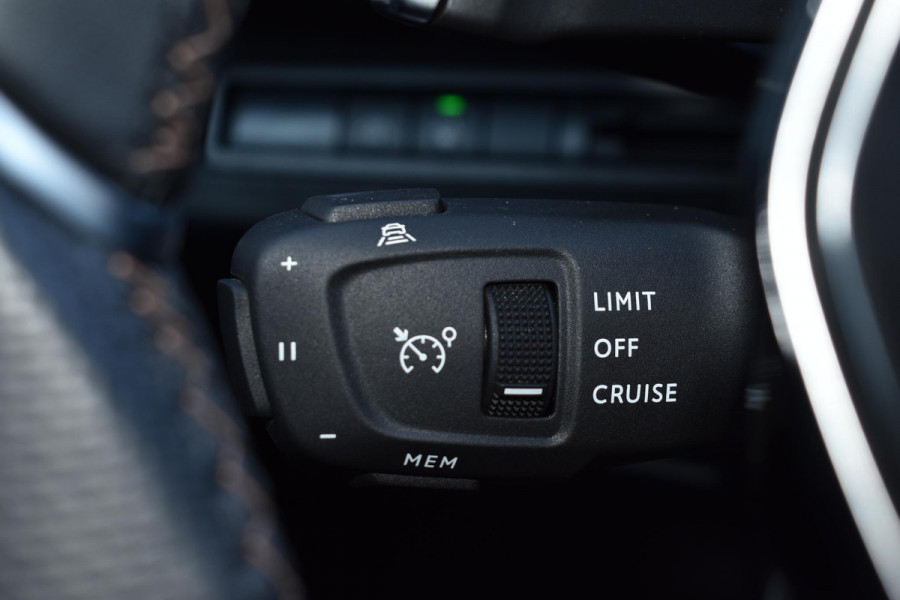 Peugeot 5008 1.2 PureTech 130PK Aut. GT | 7 Zits | LED | Navi | Camera | Incl. garantie