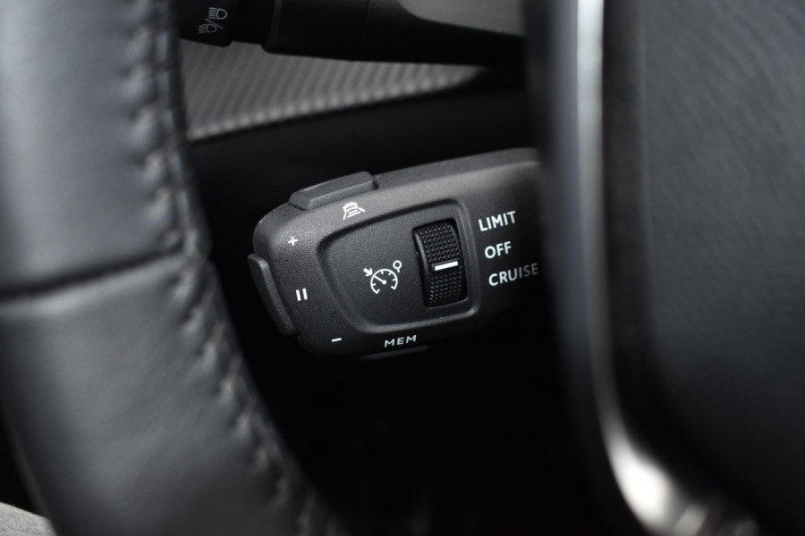 Peugeot 208 1.2 PureTech 100PK Allure Pack | Carplay | Keyless | Adapt. Cruise | 3D Dash | Stoelverw. | Incl. garantie