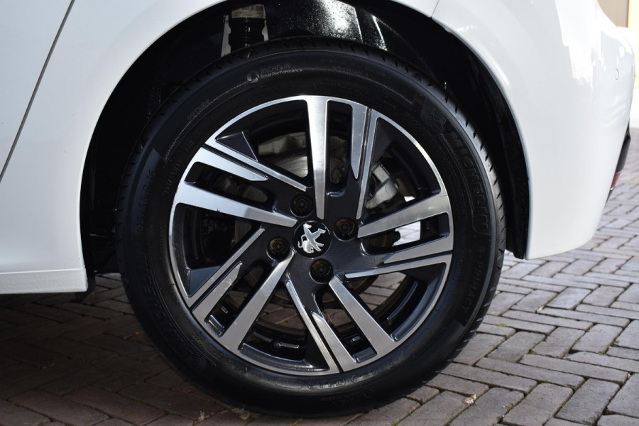 Peugeot 208 1.2 PureTech 100PK Allure Pack | Carplay | Keyless | Adapt. Cruise | 3D Dash | Stoelverw. | Incl. garantie