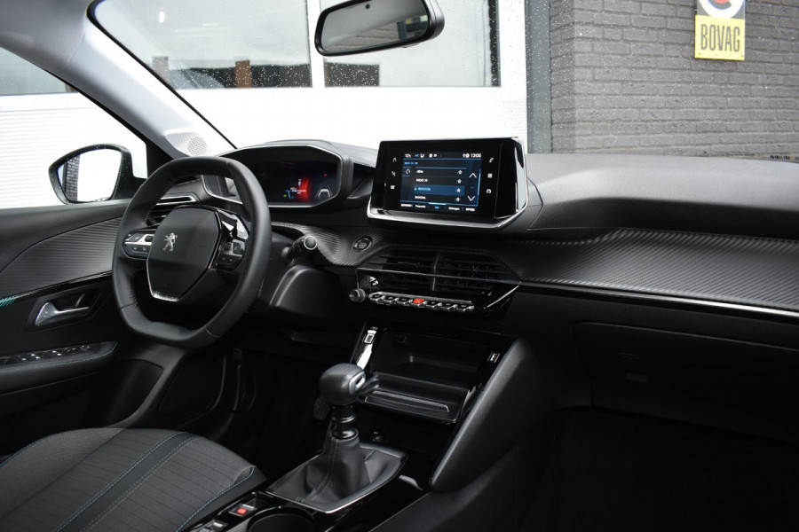 Peugeot 208 1.2 PureTech 100PK Allure Pack | Carplay | Keyless | Adapt. Cruise | 3D Dash | Stoelverw. | Incl. garantie
