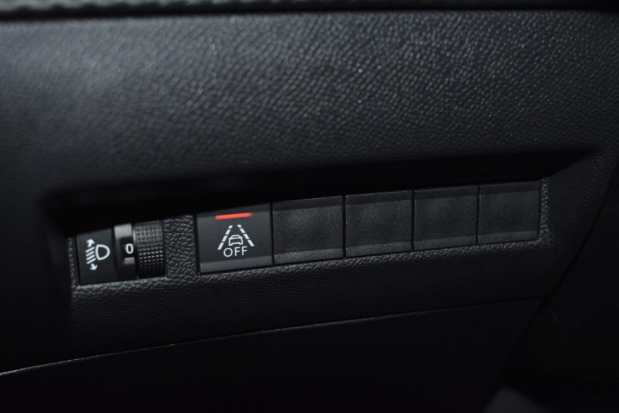 Peugeot 2008 1.2 PureTech 130PK Aut. Allure Pack | Camera | LED | Carplay | Adapt. Cruise | Incl. garantie