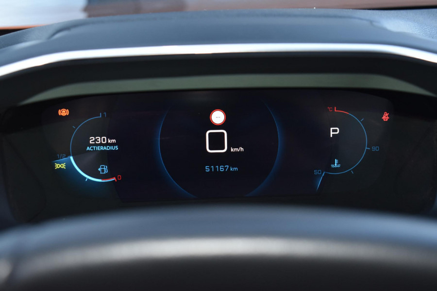 Peugeot 2008 1.2 PureTech 130PK Aut. Allure Pack | Camera | LED | Carplay | Adapt. Cruise | Incl. garantie