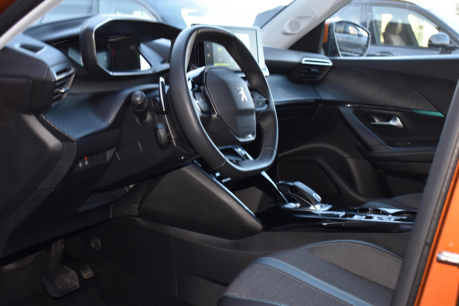 Peugeot 2008 1.2 PureTech 130PK Aut. Allure Pack | Camera | LED | Carplay | Adapt. Cruise | Incl. garantie