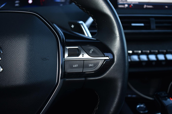 Peugeot 5008 1.2 PureTech 130PK Aut. Allure | 7 Zits | Navi | Panodak | Camera | Incl. garantie