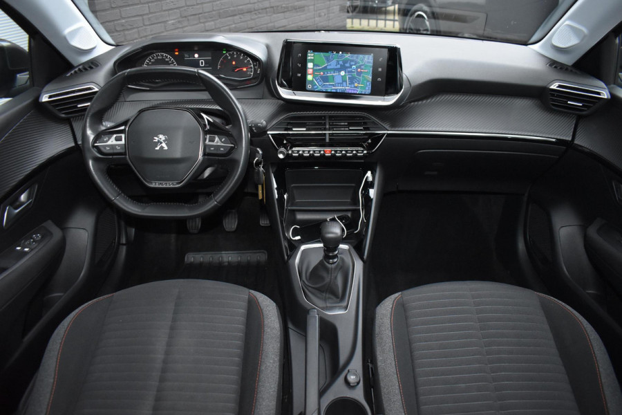Peugeot 208 1.2 PureTech 100PK Allure Pack | Carplay | Camera | Stoelverw. | Keyless | Incl. garantie