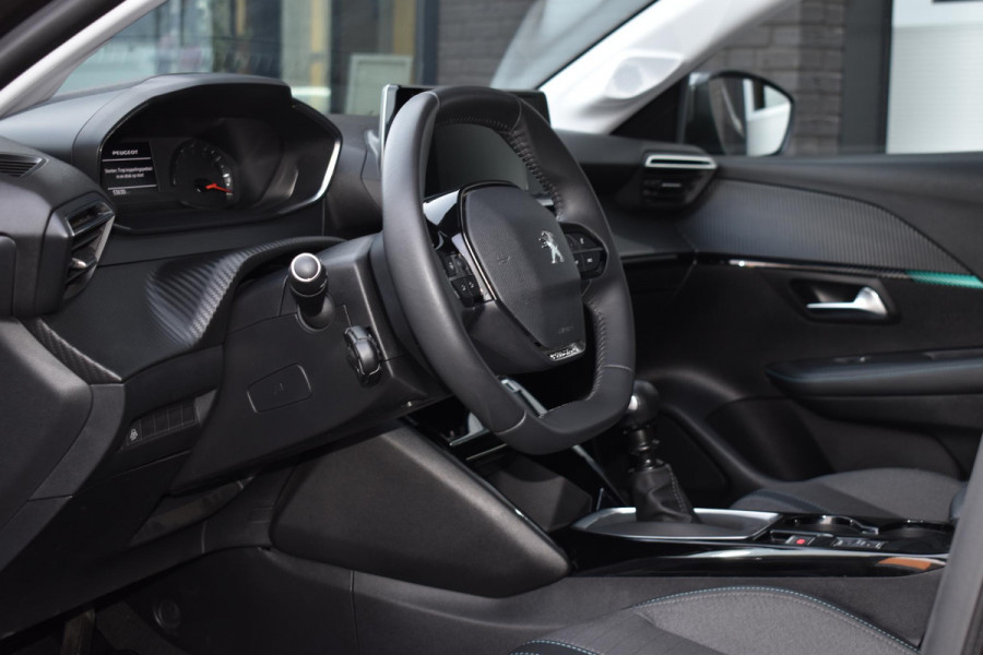 Peugeot 208 1.2 PureTech 100PK Allure Pack | Carplay | Camera | Stoelverw. | Keyless | Incl. garantie