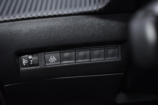 Peugeot 208 1.2 PureTech 100PK Allure Pack | Carplay | Camera | Stoelverw. | Keyless | Incl. garantie