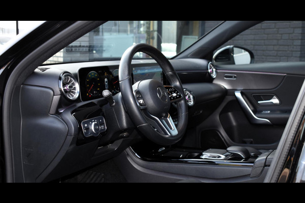 Mercedes-Benz A-Klasse 200 163PK Aut. Launch Edition Premium Plus | Sfeerverlichting | Navi | Camera | Incl. garantie