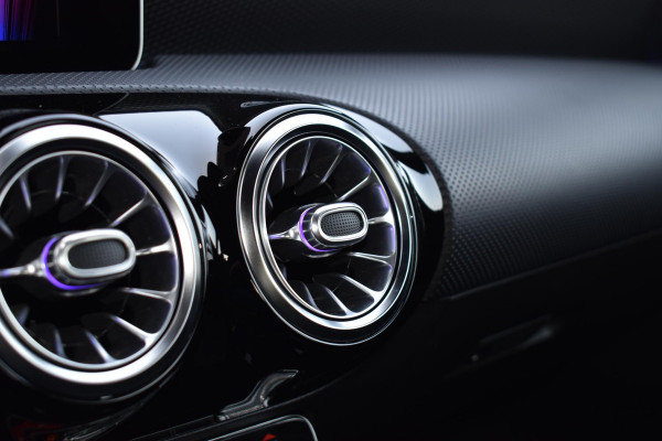 Mercedes-Benz A-Klasse 200 163PK Aut. Launch Edition Premium Plus | Sfeerverlichting | Navi | Camera | Incl. garantie