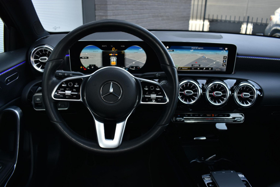 Mercedes-Benz A-Klasse 200 163PK Aut. Launch Edition Premium Plus | Sfeerverlichting | Navi | Camera | Incl. garantie