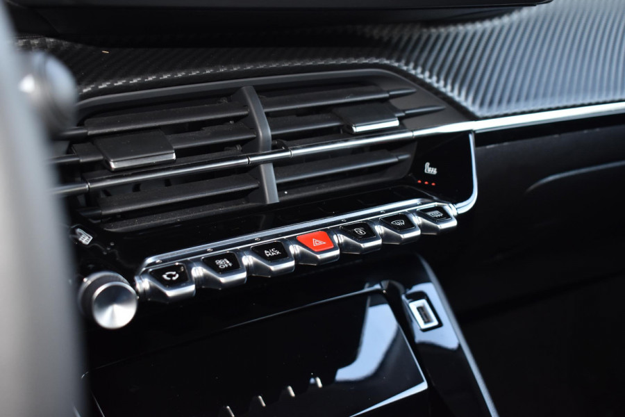 Peugeot 208 1.2 PureTech 100PK Allure Pack | Carplay | Camera | Stoelverw. | Incl. garantie