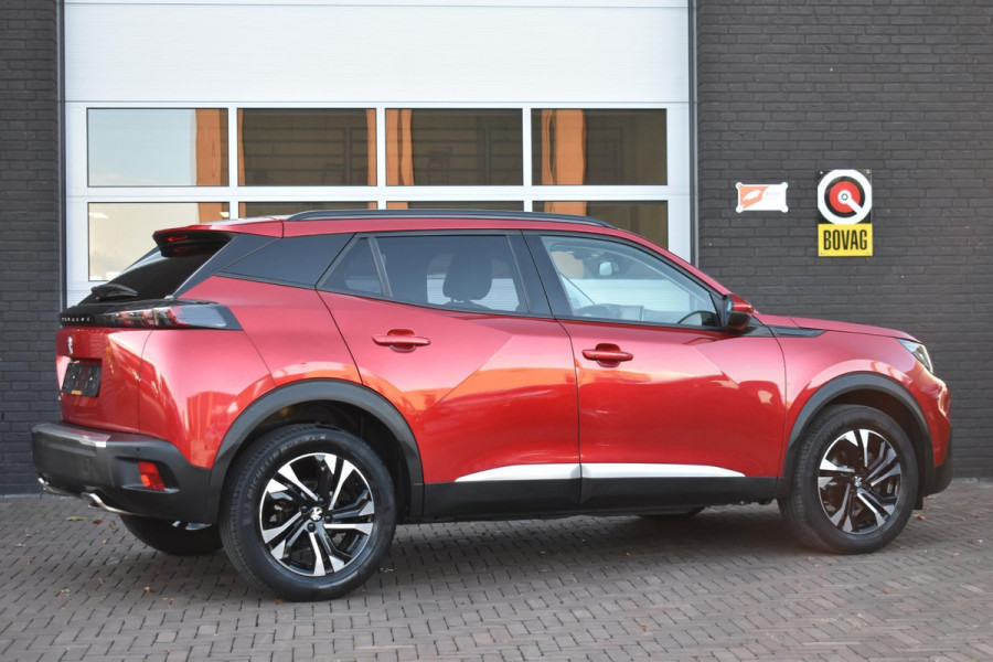 Peugeot 2008 1.2 PureTech 130PK Allure Pack | Carplay | Camera | 3D Dashb. | Stoelverw. | Incl. garantie